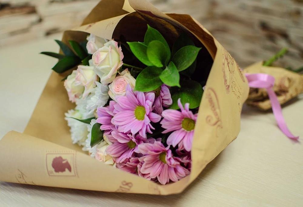 Букет цветов из: Розы и Хризантемы в Дюртюли