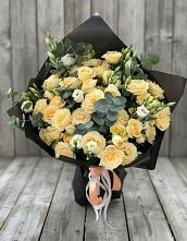 Букет цветов из:  Розы и Лизиантусы #REPLACE_PRED# Дюртюли