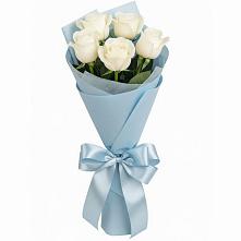 Букет 5 Белых роз Проуд в Дюртюли
