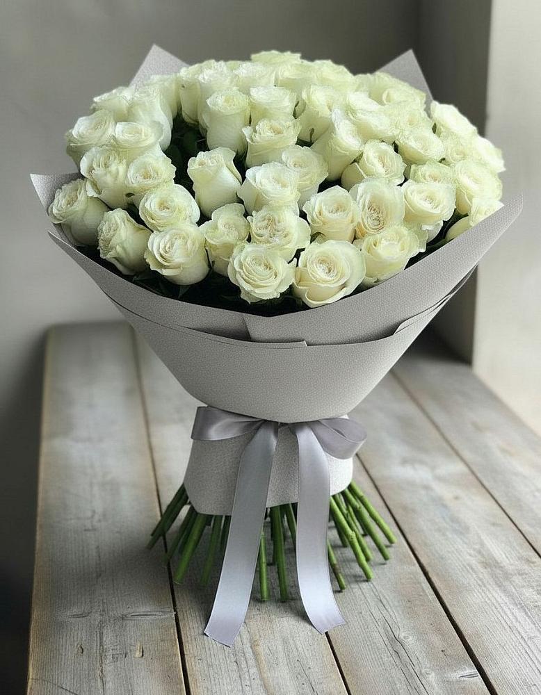 Букет 35 Белых роз в Дюртюли