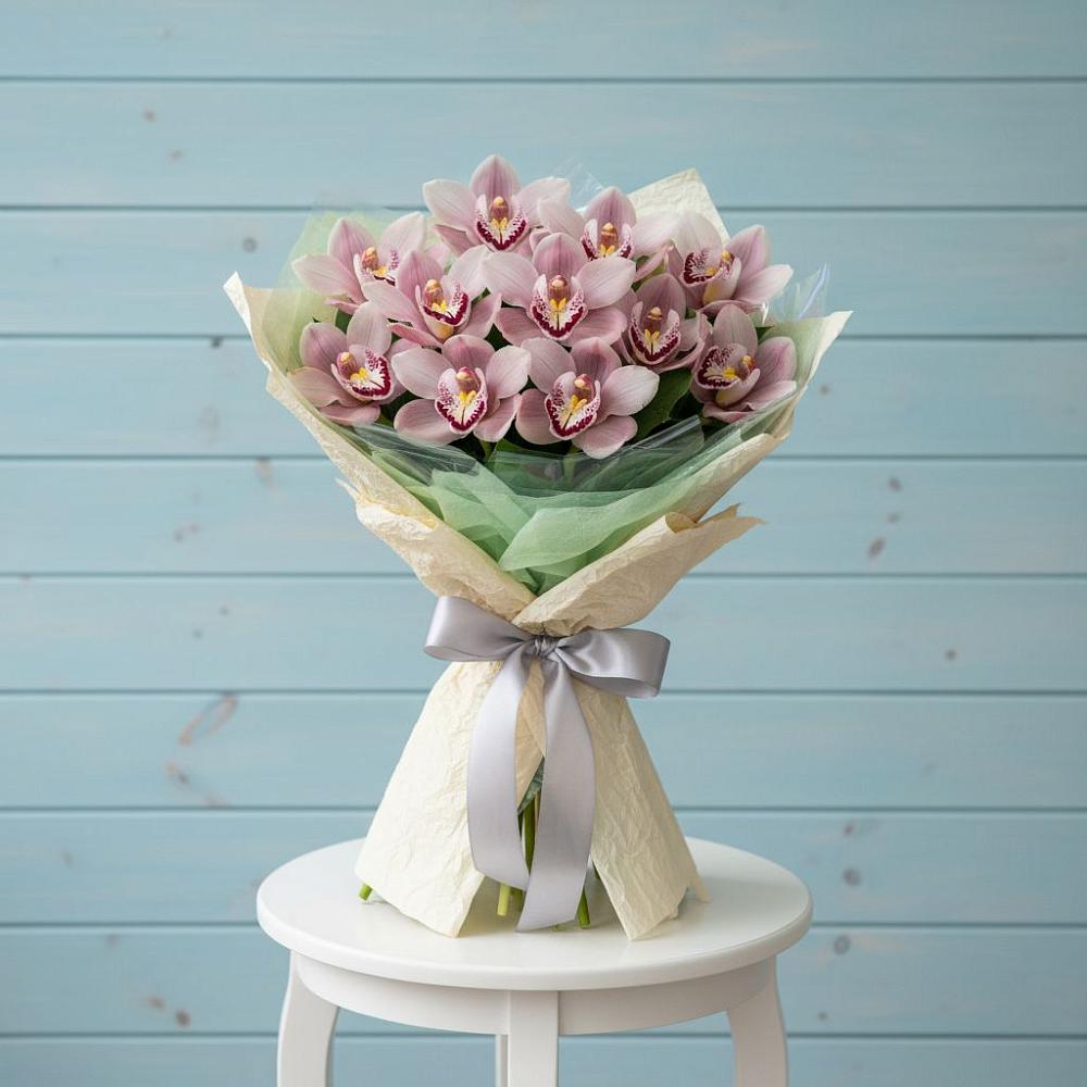 Букет цветов из: Орхидеи и Розы в Дюртюли