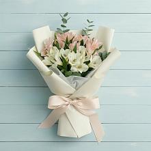 Букет цветов из:  Альстромерии в Дюртюли