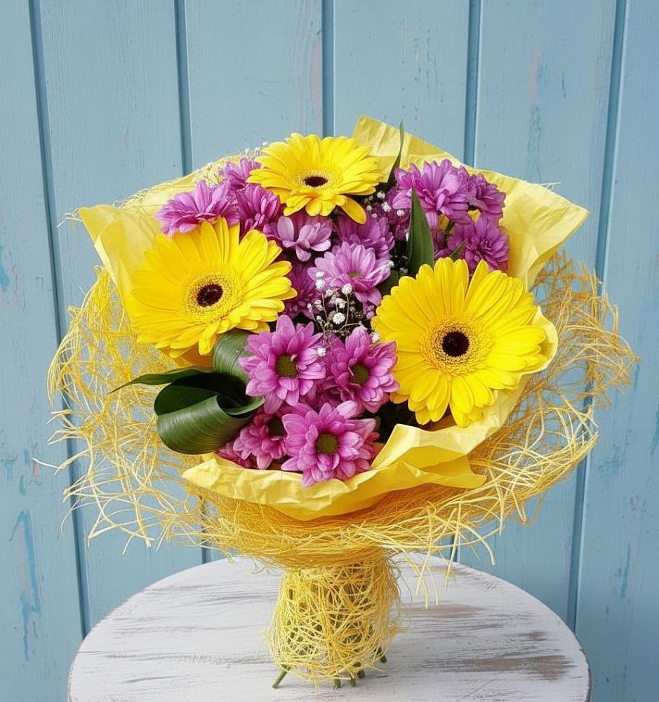 Букет цветов из: Хризантемы и Герберы в Дюртюли