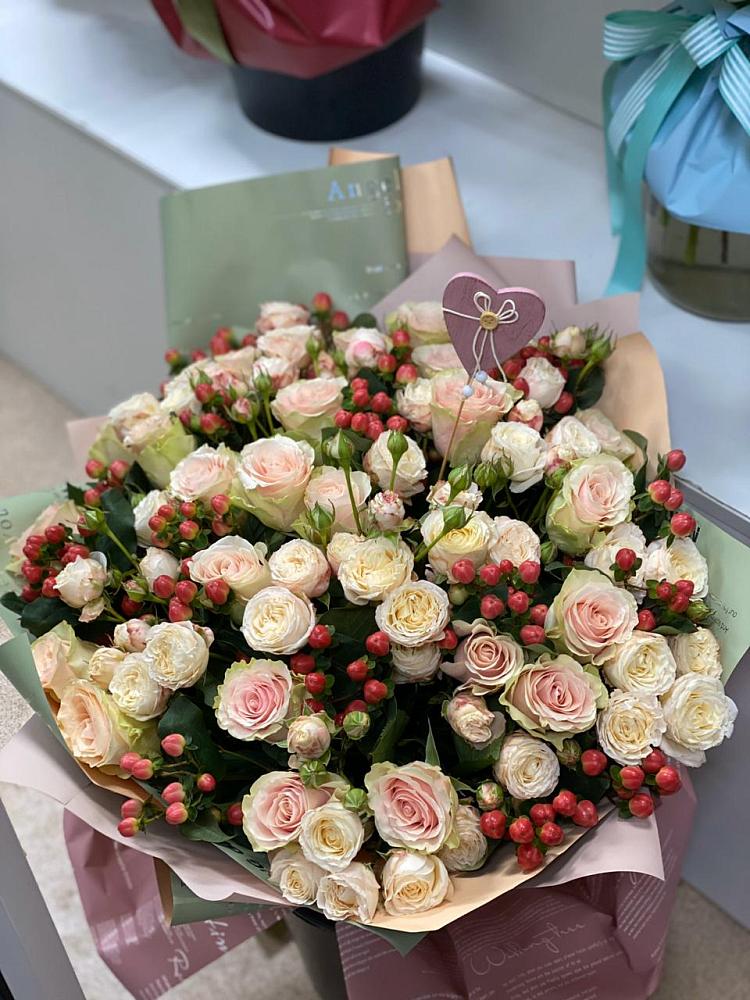 Букет цветов из: Розы в Дюртюли