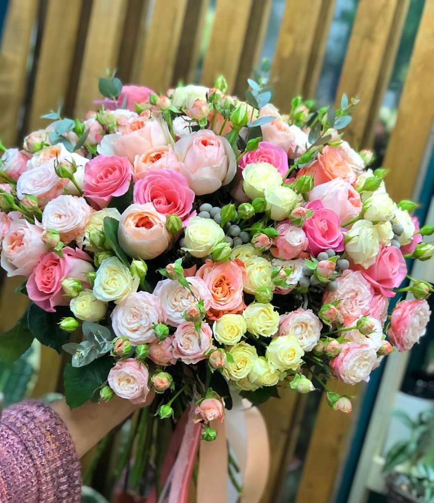 Букет цветов из: Розы в Дюртюли