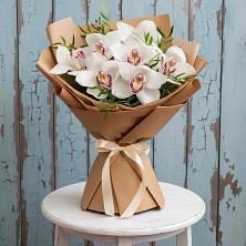 Букет цветов из:  Орхидеи и Розы в Дюртюли