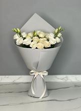 Букет цветов из:  Розы и Лизиантусы в Дюртюли